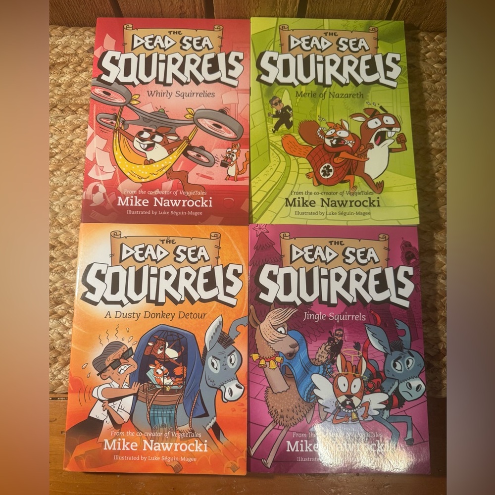 The Dead Sea Squirrels Books 2-9 - Picture 5 of 9